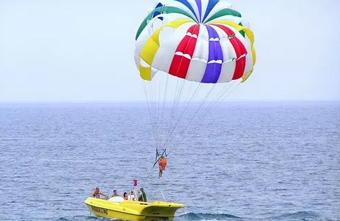 Parasailing in Goa