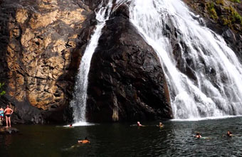 dudhsagar falls