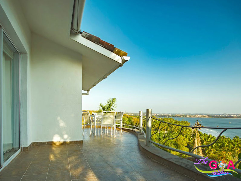 four bedroom villa in Nerul