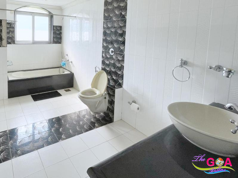 5 bedroom villa in Anjuna for rent