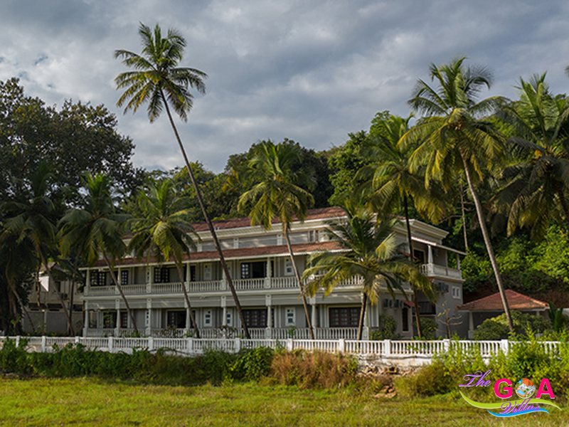 The Foothills Villa